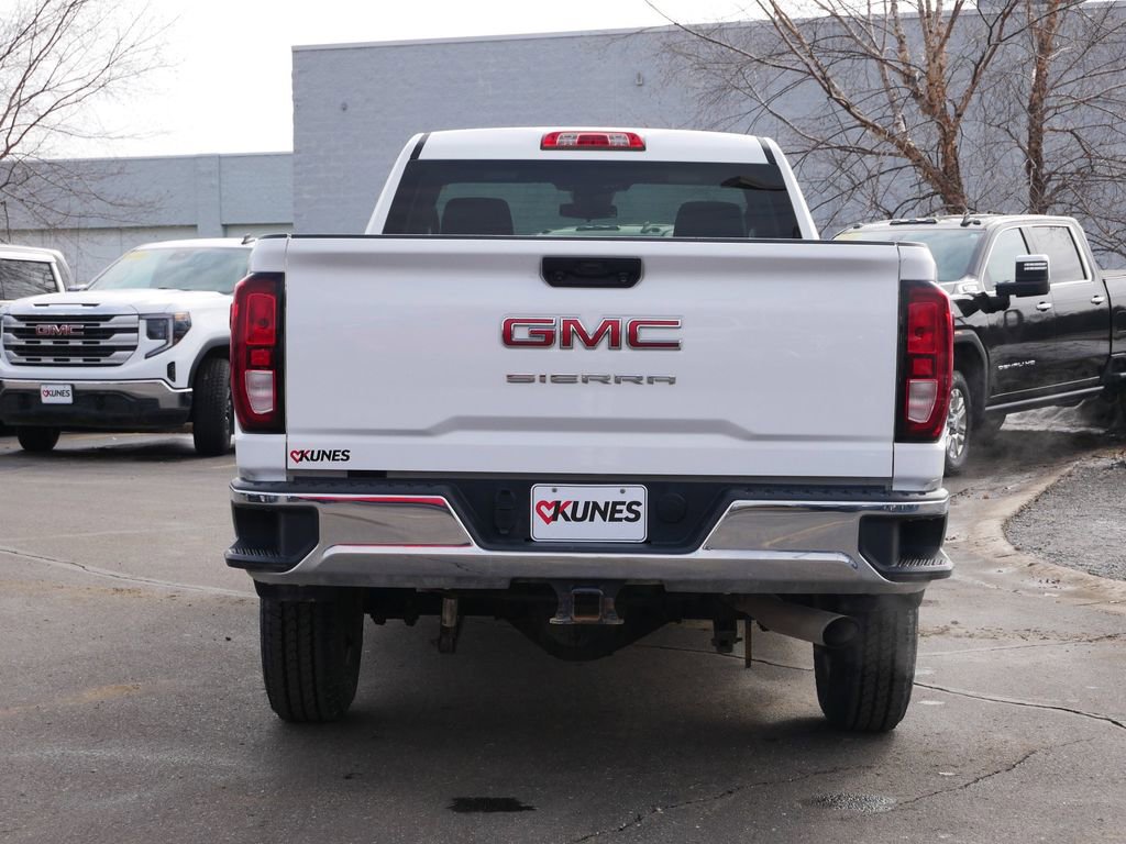 Used 2024 GMC Sierra 2500 Pro w/ Convenience Package AWD/4WD image 9