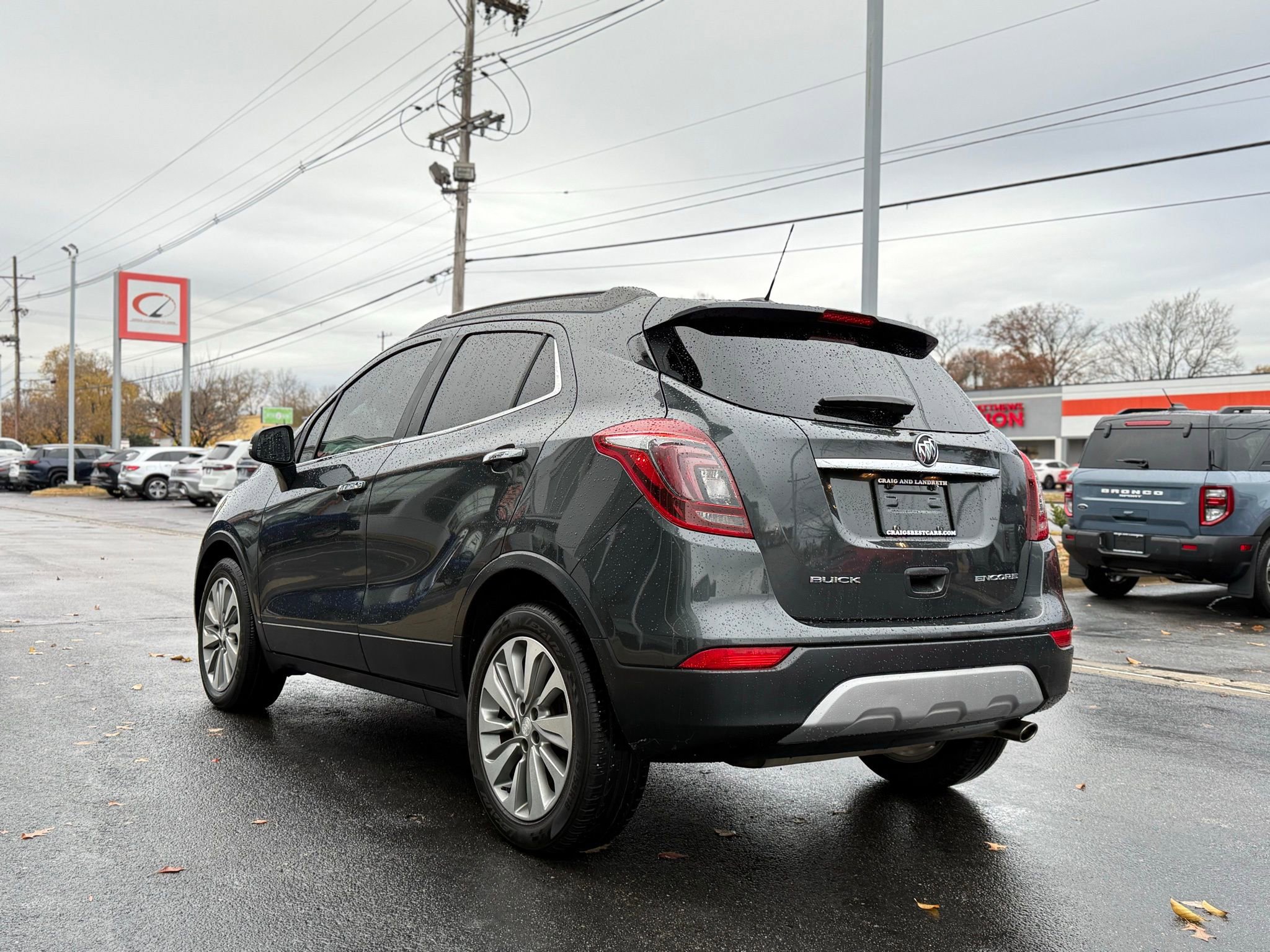 Used 2017 Buick Encore Preferred image 3