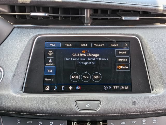 Used 2021 Cadillac XT4 Premium Luxury AWD/4WD image 29