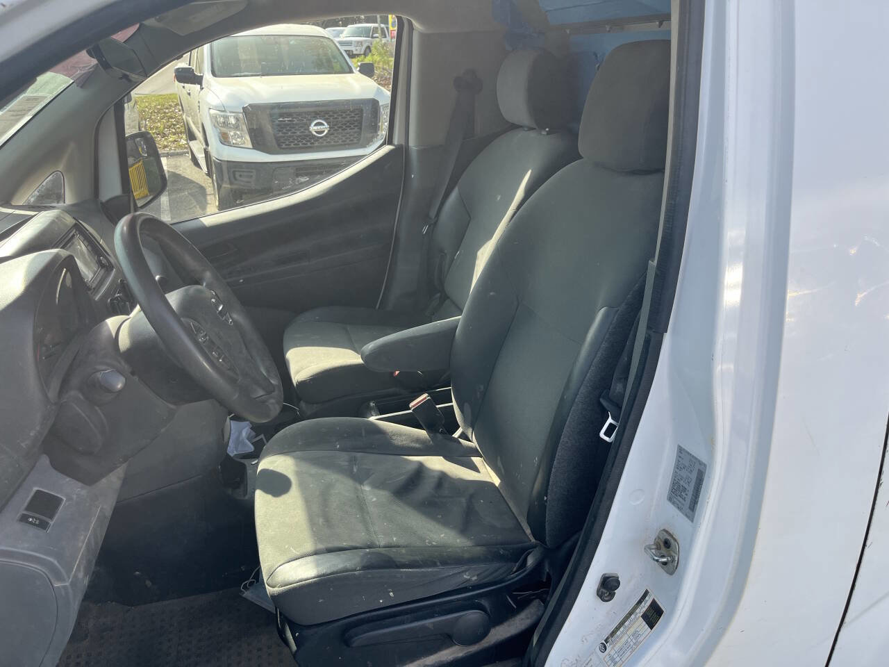 Used 2018 Nissan NV200 S w/ Back Door Glass Package image 7