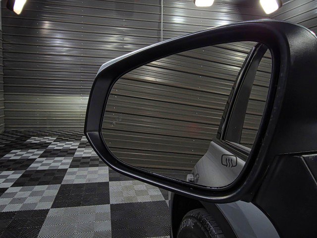 Used 2022 Toyota Highlander XLE image 39