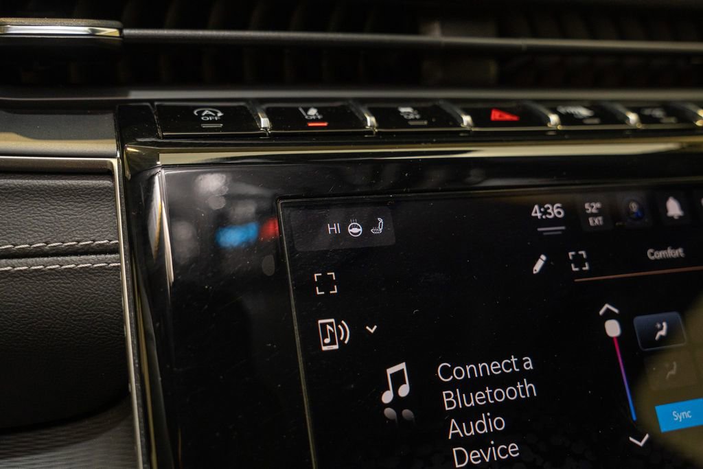 Used 2023 Jeep Grand Cherokee Altitude image 15