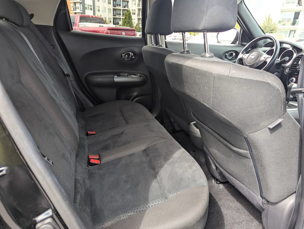 Used 2014 Nissan Juke SV AWD/4WD image 32
