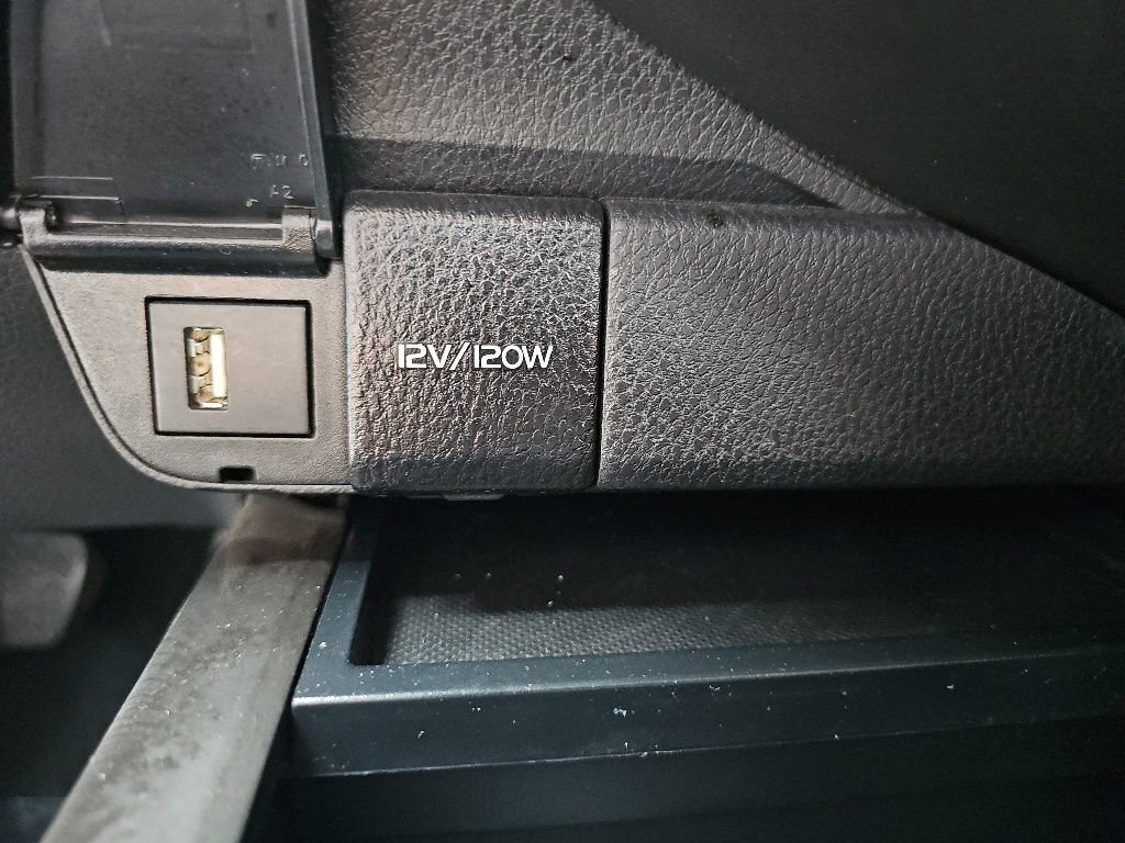 Used 2024 Toyota Camry SE FWD image 22