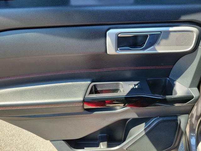 Used 2022 Ford Explorer ST-Line w/ Class IV Trailer Tow Package RWD image 12