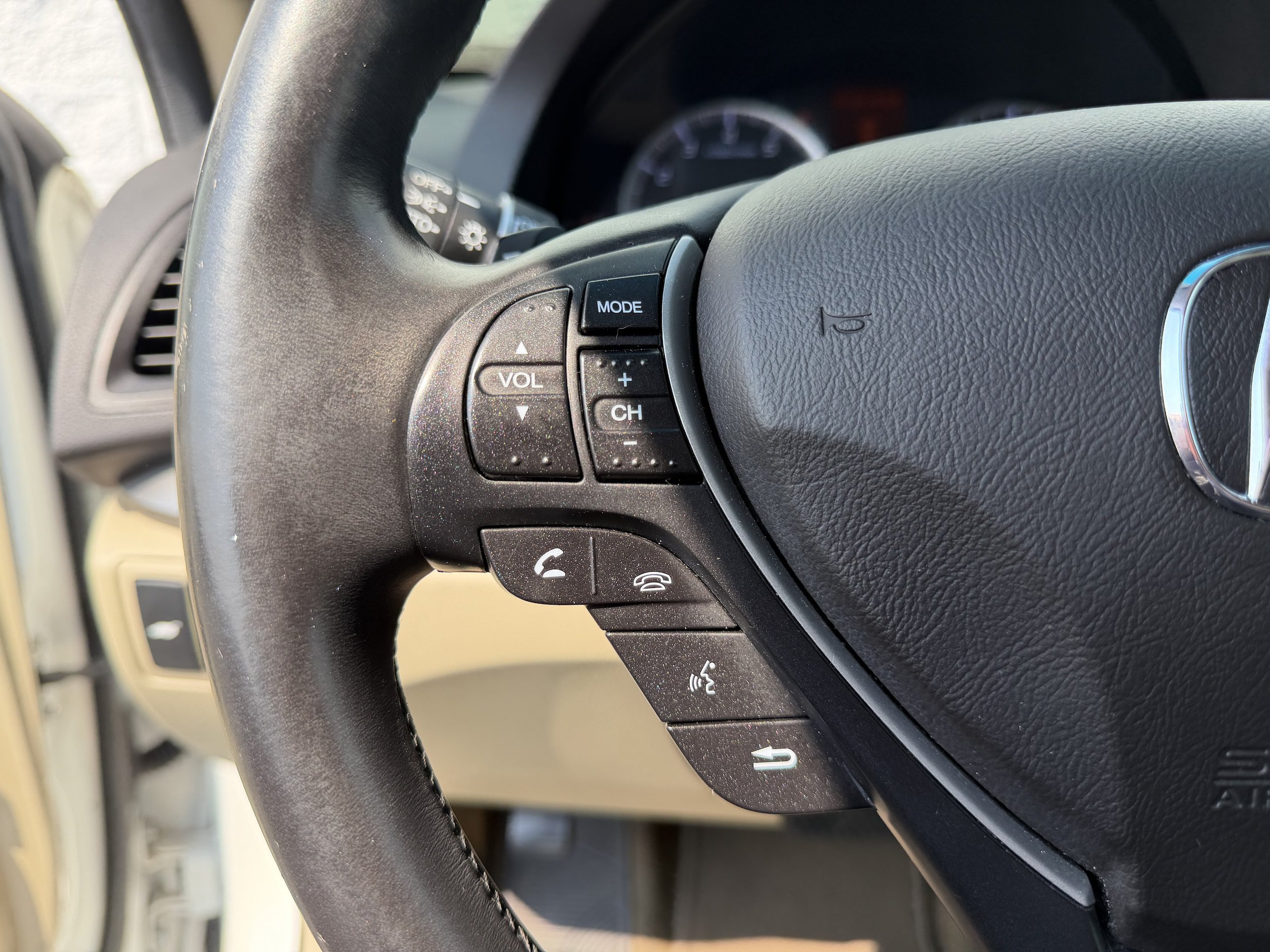 Used 2014 Acura RDX w/ Technology Package AWD/4WD image 16