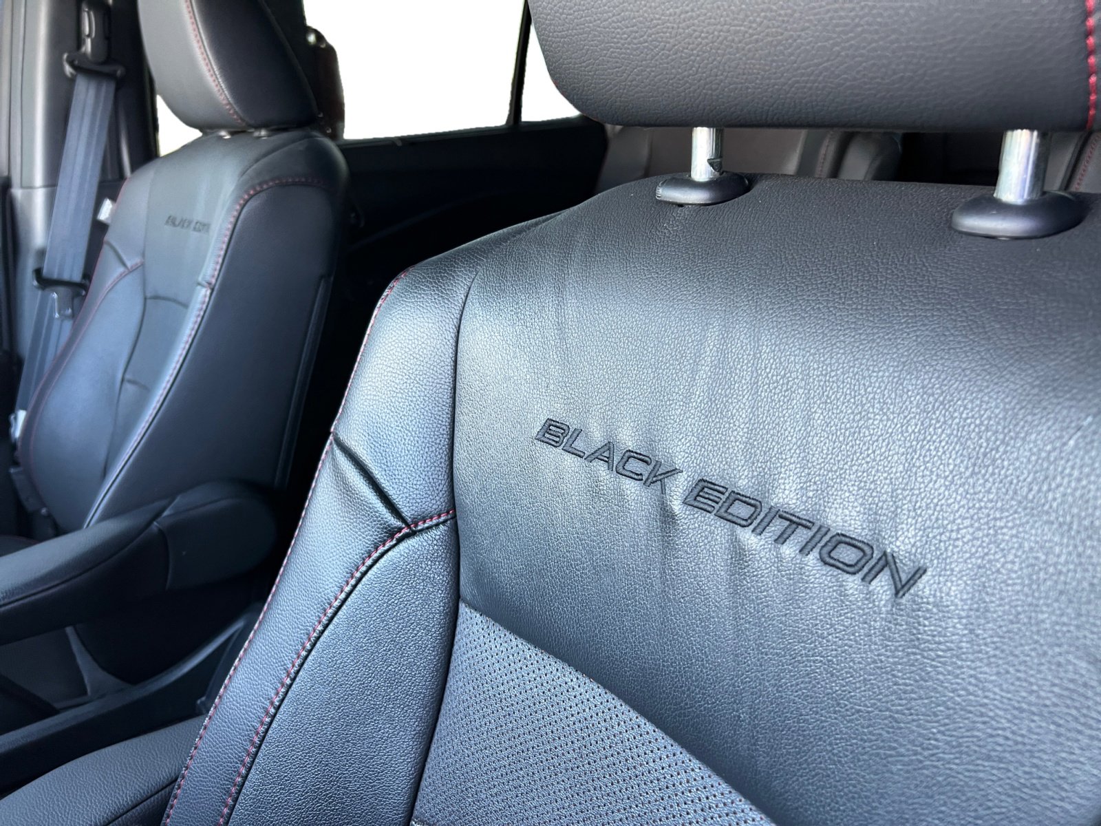 Used 2022 Honda Pilot Black Edition image 7