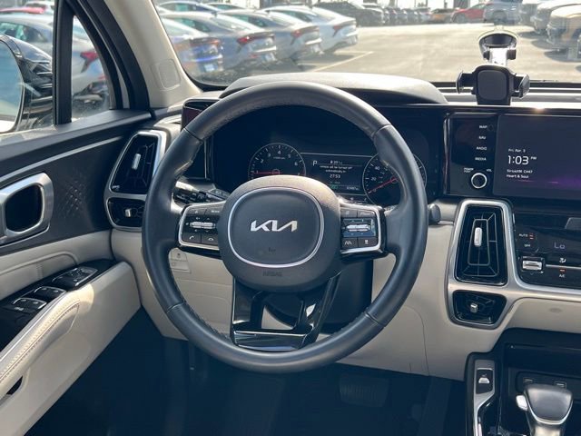 Certified 2022 Kia Sorento SX image 14