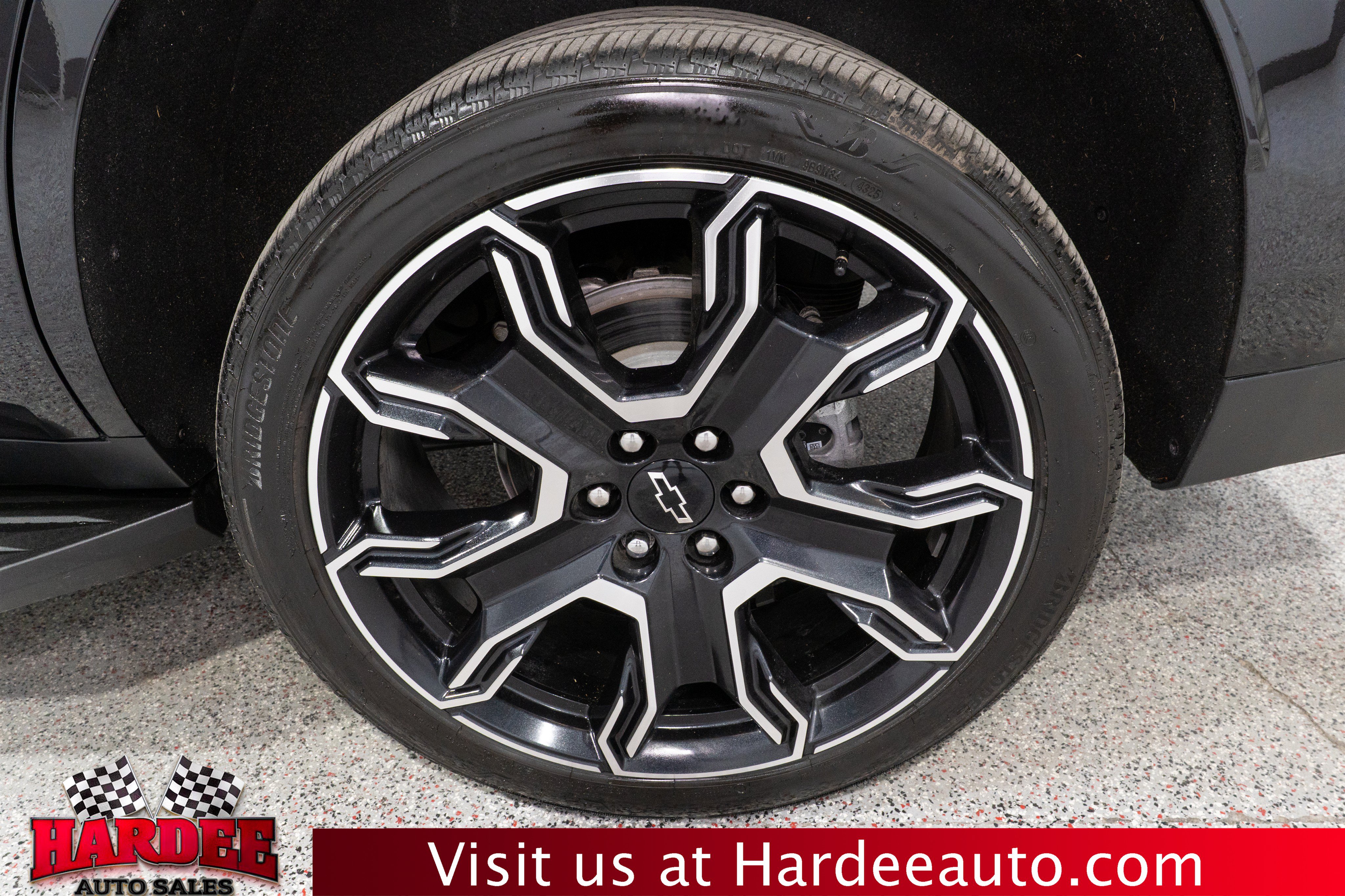 Used 2026 Chevrolet Tahoe RST w/ RST Capability Package AWD/4WD image 10