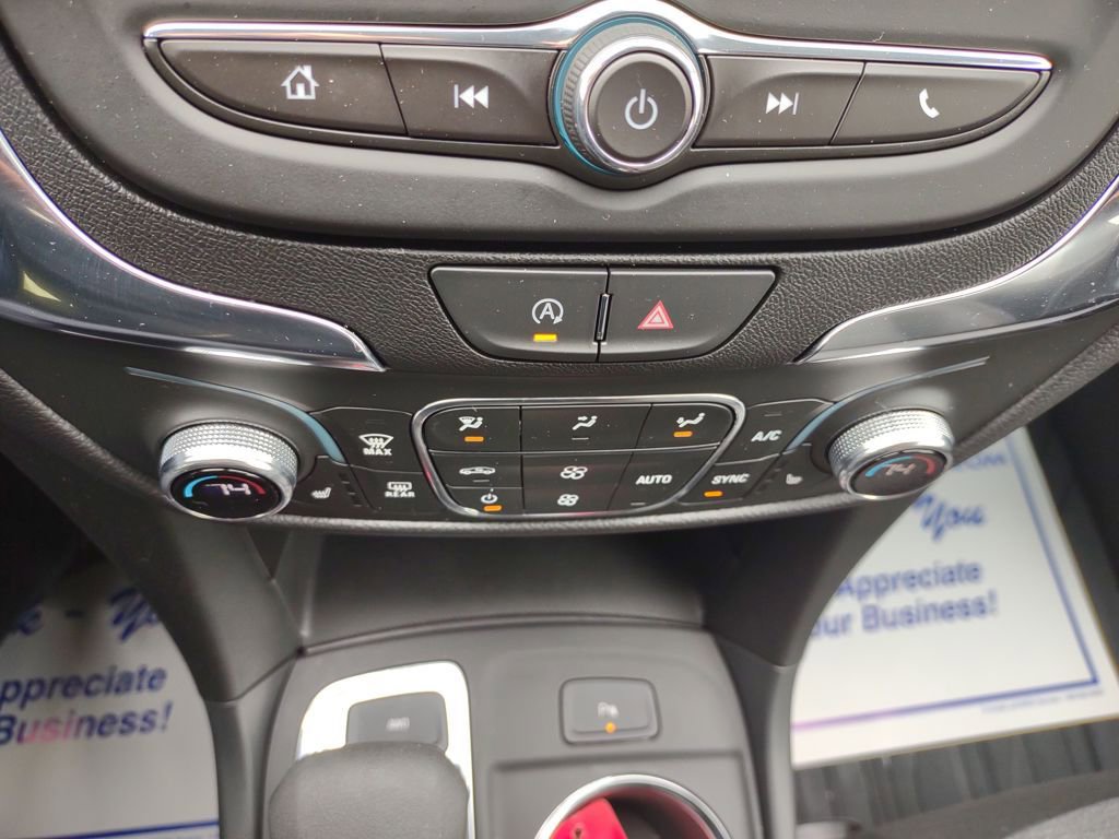 Used 2024 Chevrolet Equinox LT w/ LPO, Floor Liner Package image 30