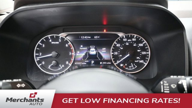 Used 2023 Nissan Rogue SV AWD/4WD image 17
