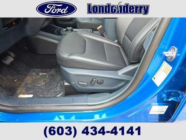 New 2026 Ford Maverick Lariat w/ Black Appearance Package image 22