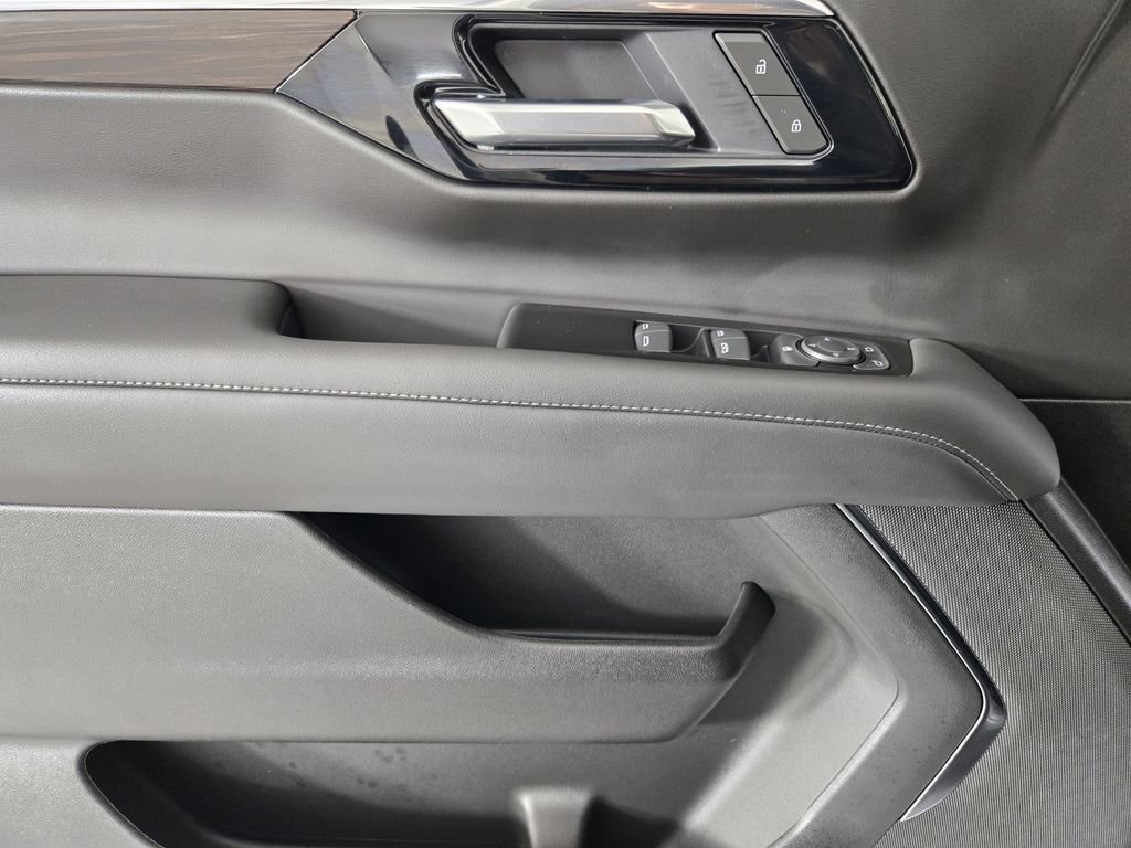 New 2026 Chevrolet Tahoe LS w/ LS Custom Edition RWD image 22