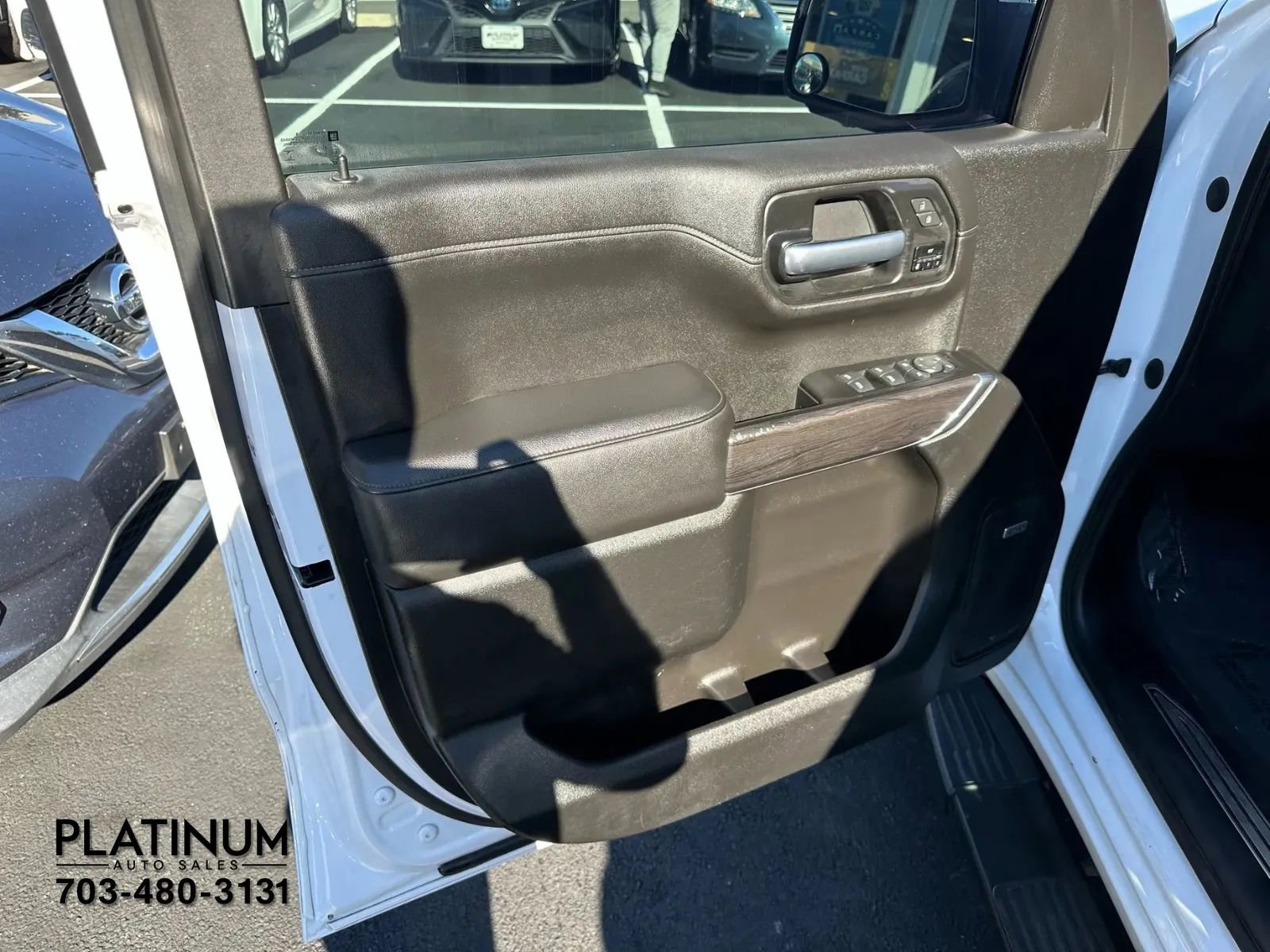 Used 2020 Chevrolet Silverado 1500 LTZ w/ LTZ Premium Package image 19