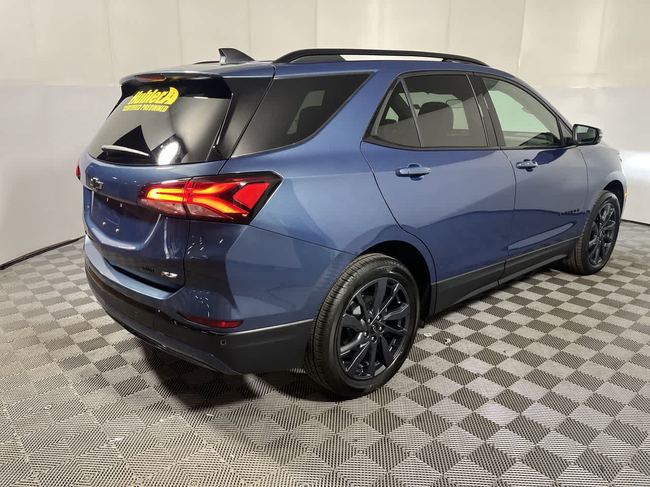 Used 2024 Chevrolet Equinox RS AWD/4WD image 8