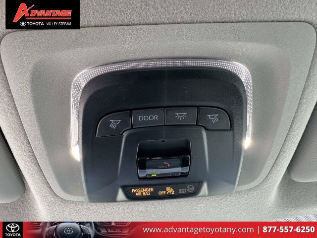 Certified 2026 Toyota Corolla Cross L AWD/4WD image 35