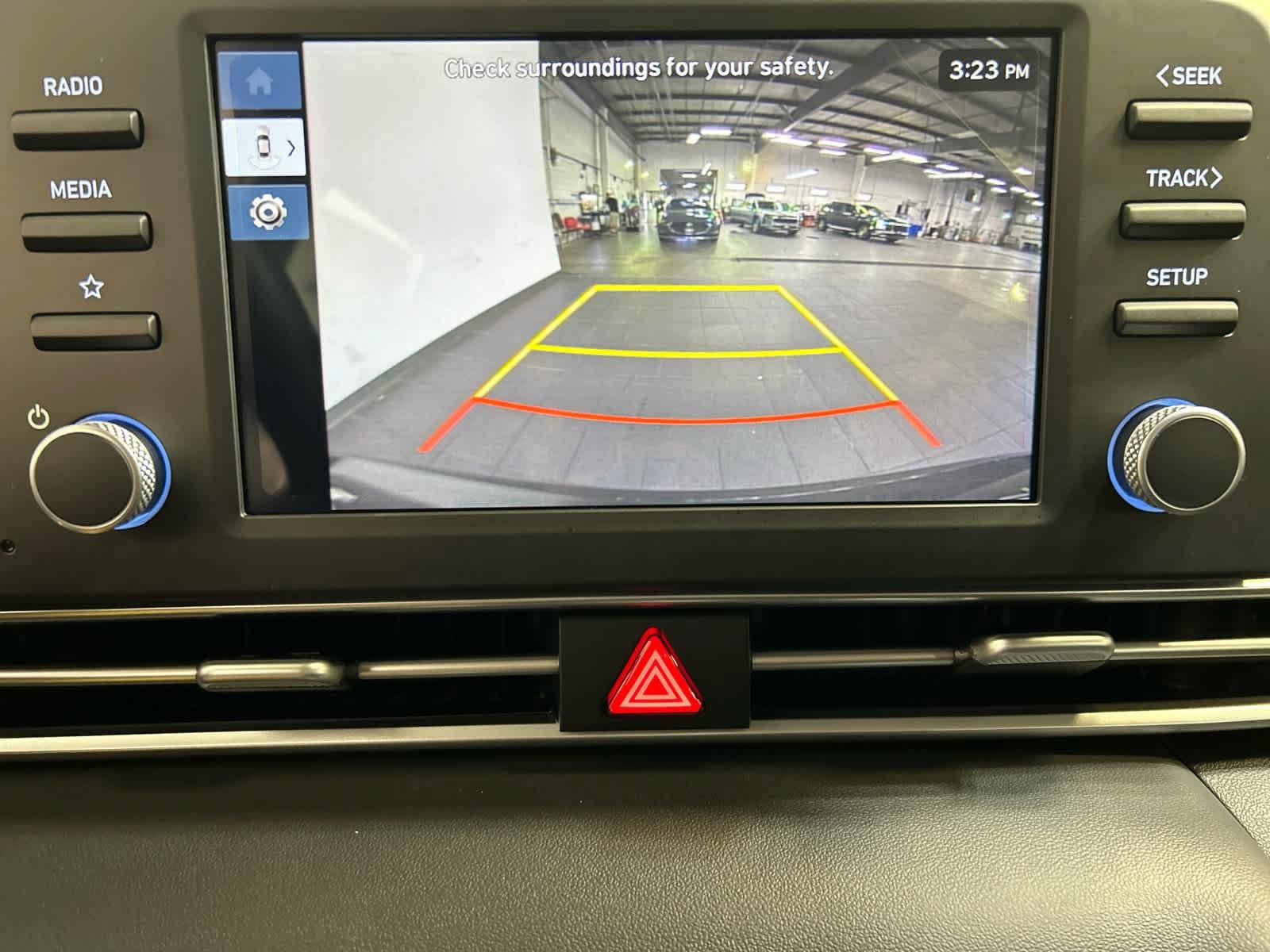 New 2026 Hyundai Elantra SE FWD image 6