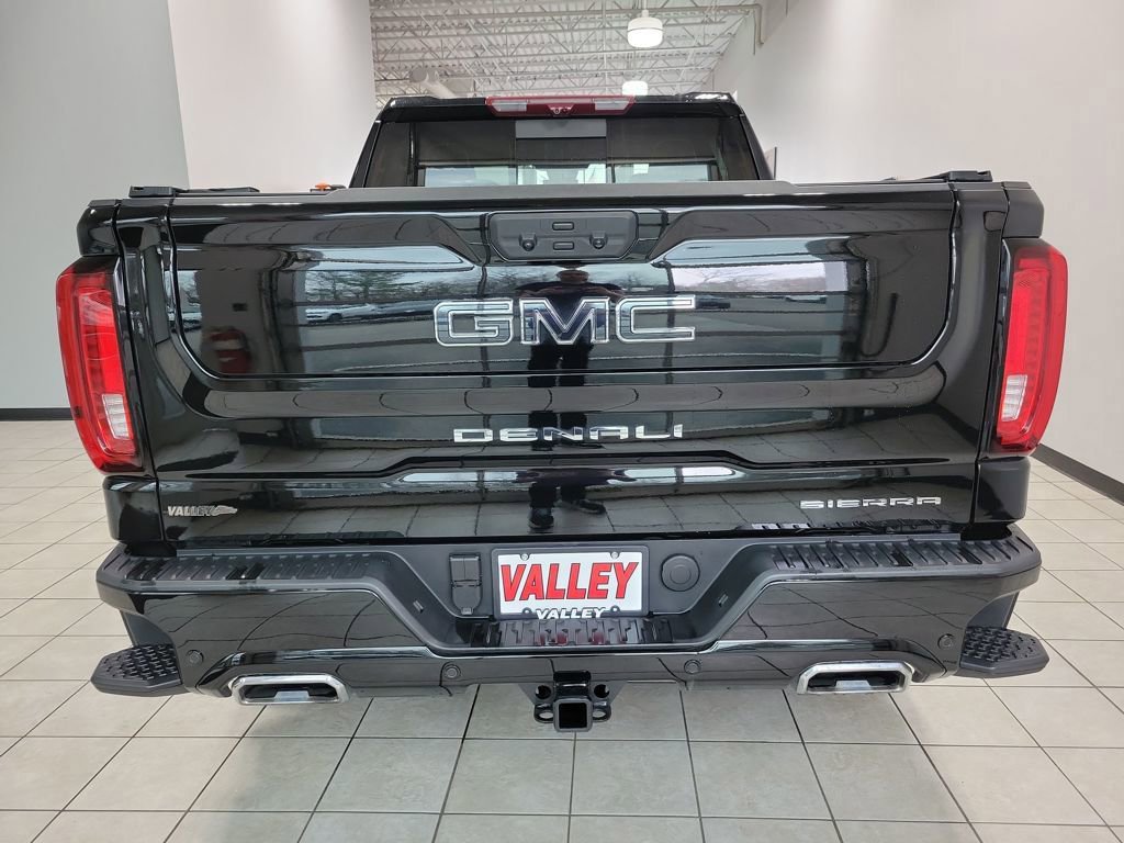 Used 2025 GMC Sierra 1500 Denali Ultimate image 6