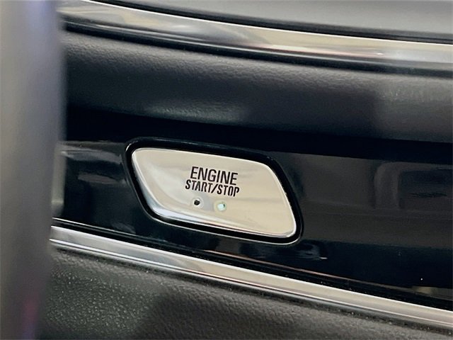 Used 2023 Buick Enclave Avenir w/ Avenir Technology Package image 16