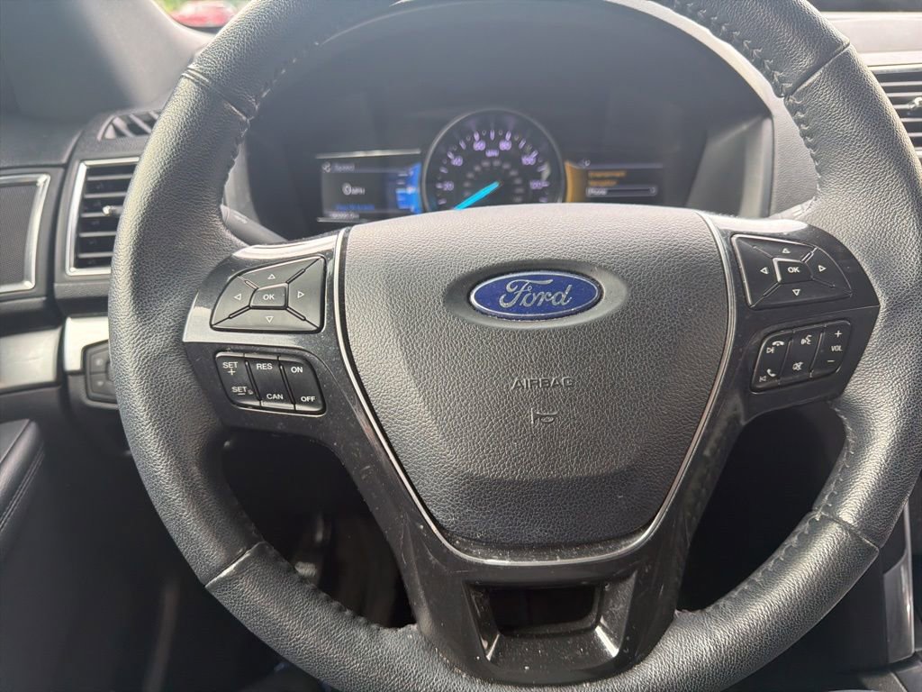 Used 2018 Ford Explorer Limited FWD image 21