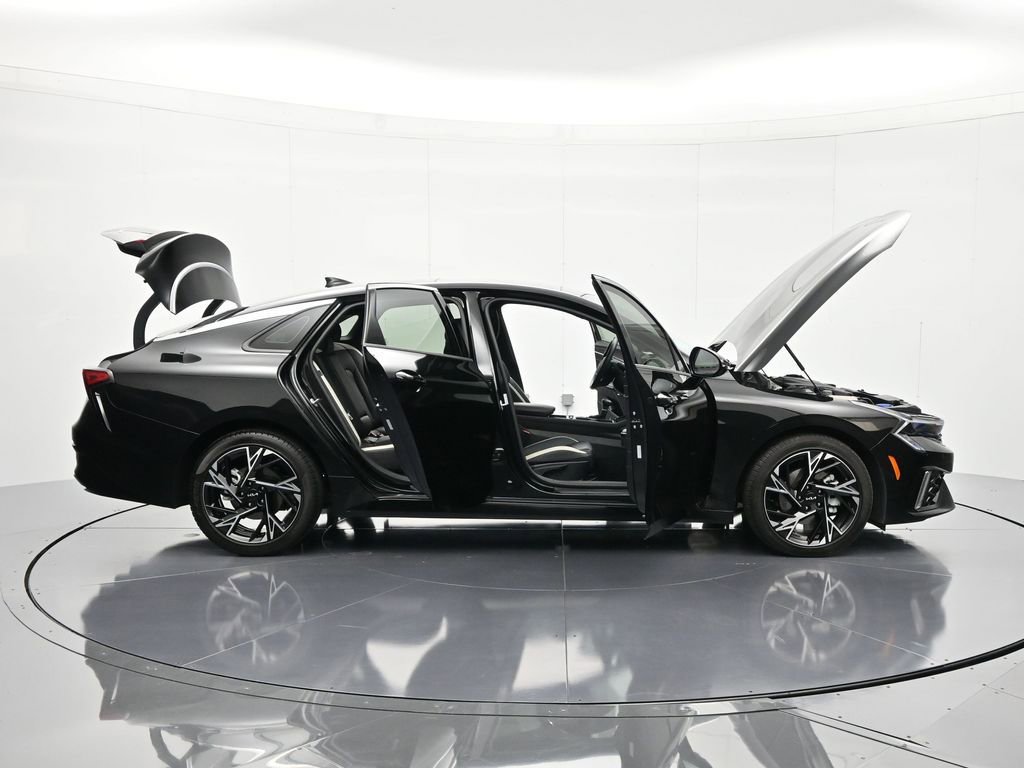 Used 2025 Kia K5 GT-Line w/ GT-Line Premium Package image 49