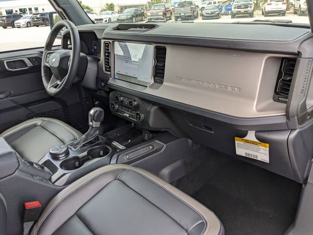 New 2026 Ford Bronco Outer Banks AWD/4WD image 12