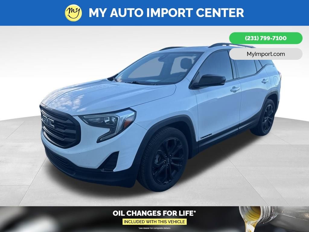 Used 2020 GMC Terrain SLE w/ Elevation Edition image 2