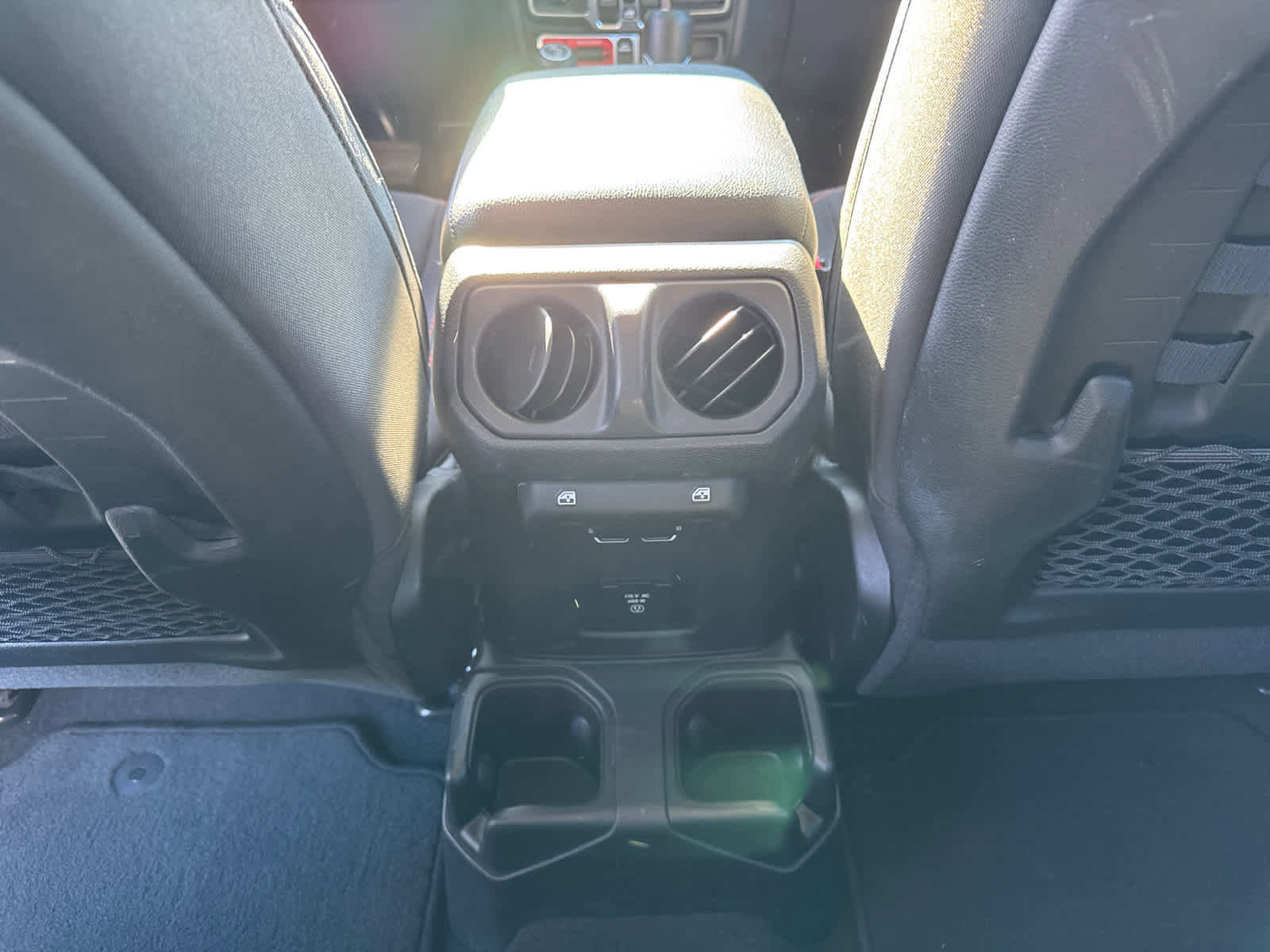 Used 2023 Jeep Gladiator Mojave w/ Cold Weather Group image 31