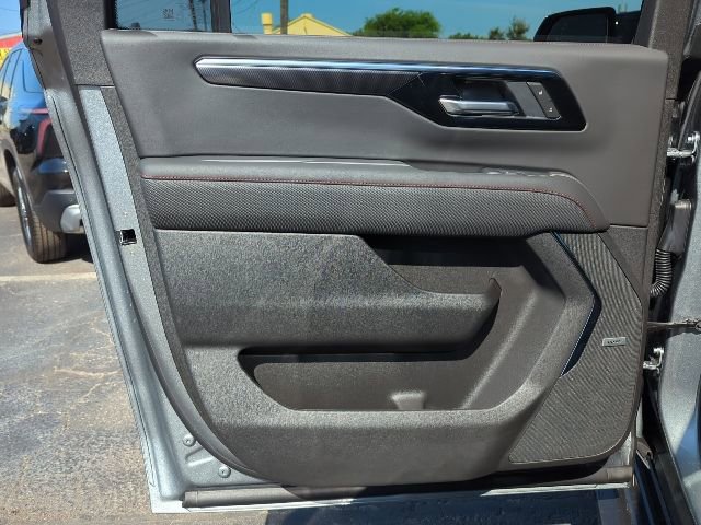 New 2025 Chevrolet Suburban RST w/ Advanced Technology Package RWD image 14