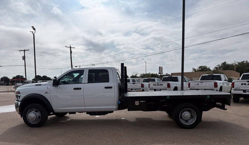 New 2027 RAM 5500 Tradesman w/ Chrome Appearance Group AWD/4WD image 7