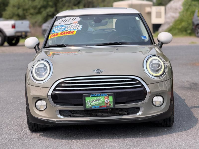 Used 2019 MINI Cooper 2-Door Hardtop FWD image 3
