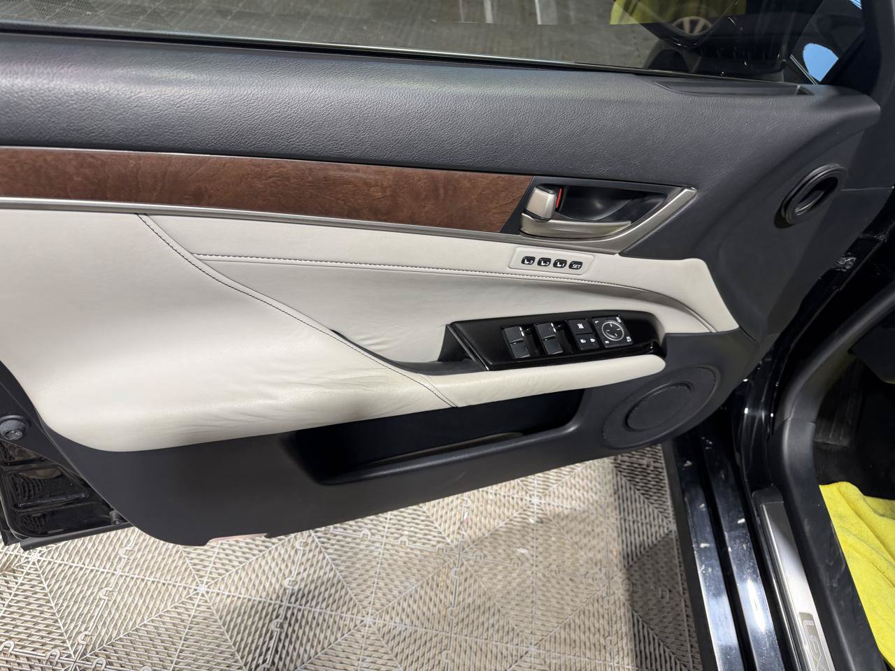 Used 2014 Lexus GS 350 w/ Premium Package RWD image 24