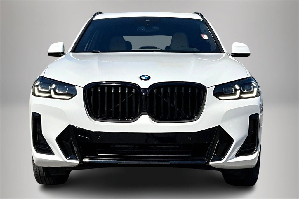 Used 2023 BMW X3 xDrive30i w/ M Sport Package image 3