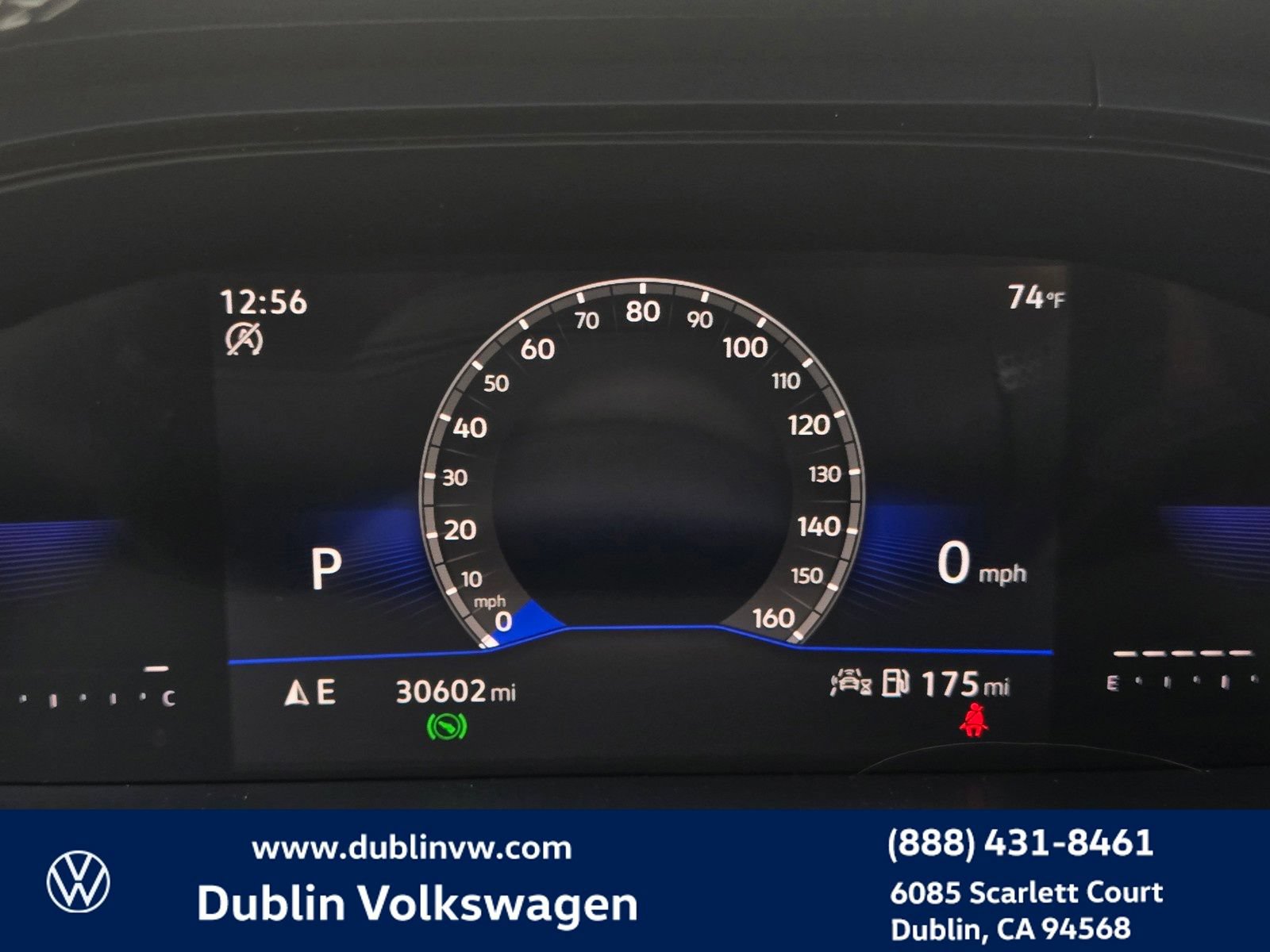 Certified 2023 Volkswagen Taos SE w/ Panoramic Sunroof Package FWD image 23