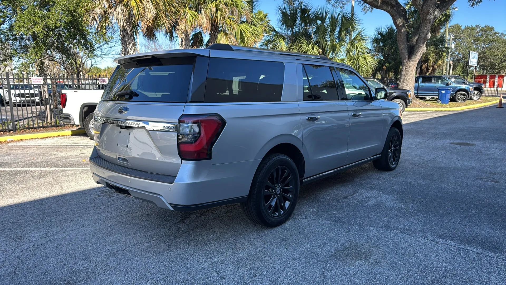 Used 2019 Ford Expedition Max Limited AWD/4WD image 7