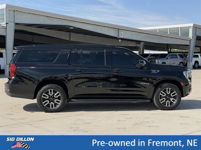 Certified 2023 GMC Yukon XL AT4 w/ Technology Package AWD/4WD image 3