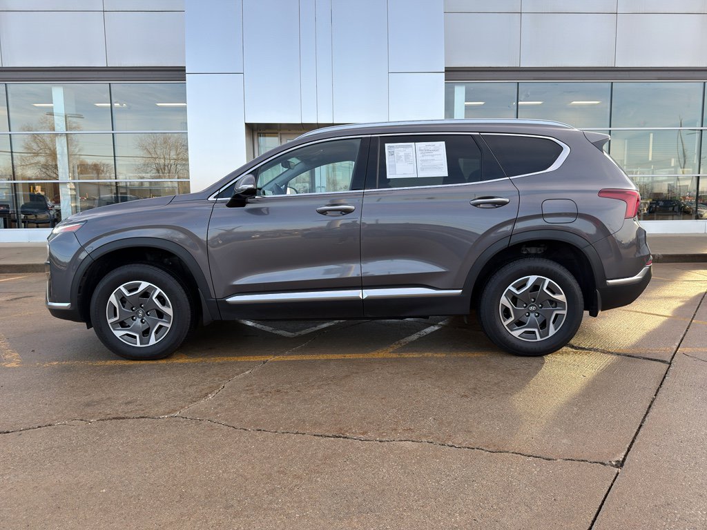 Used 2021 Hyundai Santa Fe Blue image 2