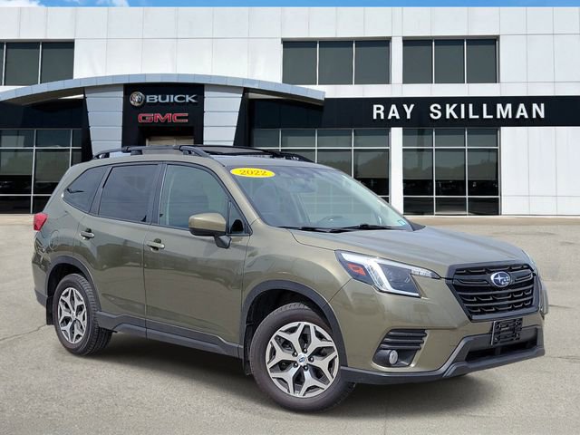 Used 2022 Subaru Forester Premium image 1