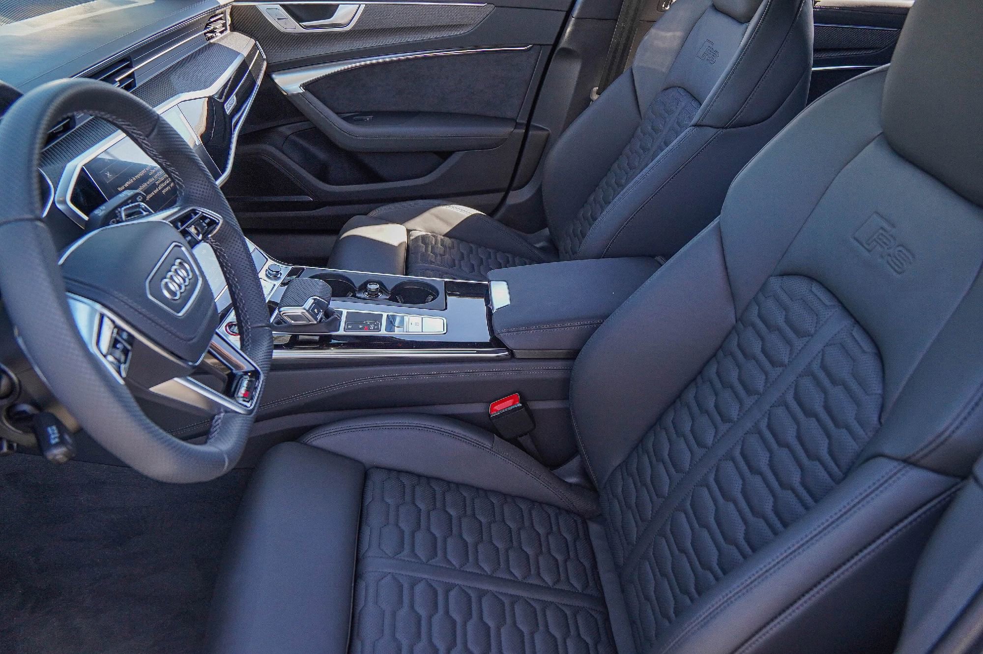 New 2026 Audi RS 6 performance image 9