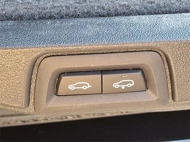 Used 2023 BMW X7 xDrive40i w/ Premium Package image 28