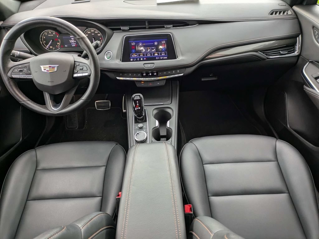 Used 2023 Cadillac XT4 Sport FWD image 16