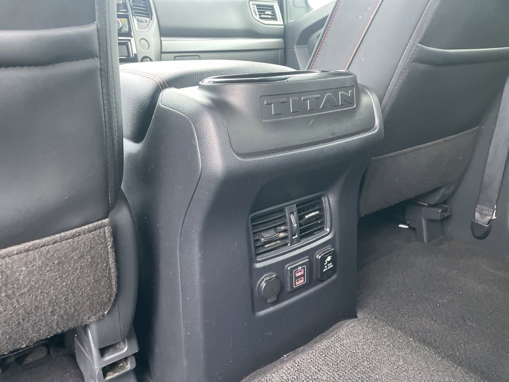 Used 2023 Nissan Titan PRO-4X image 22