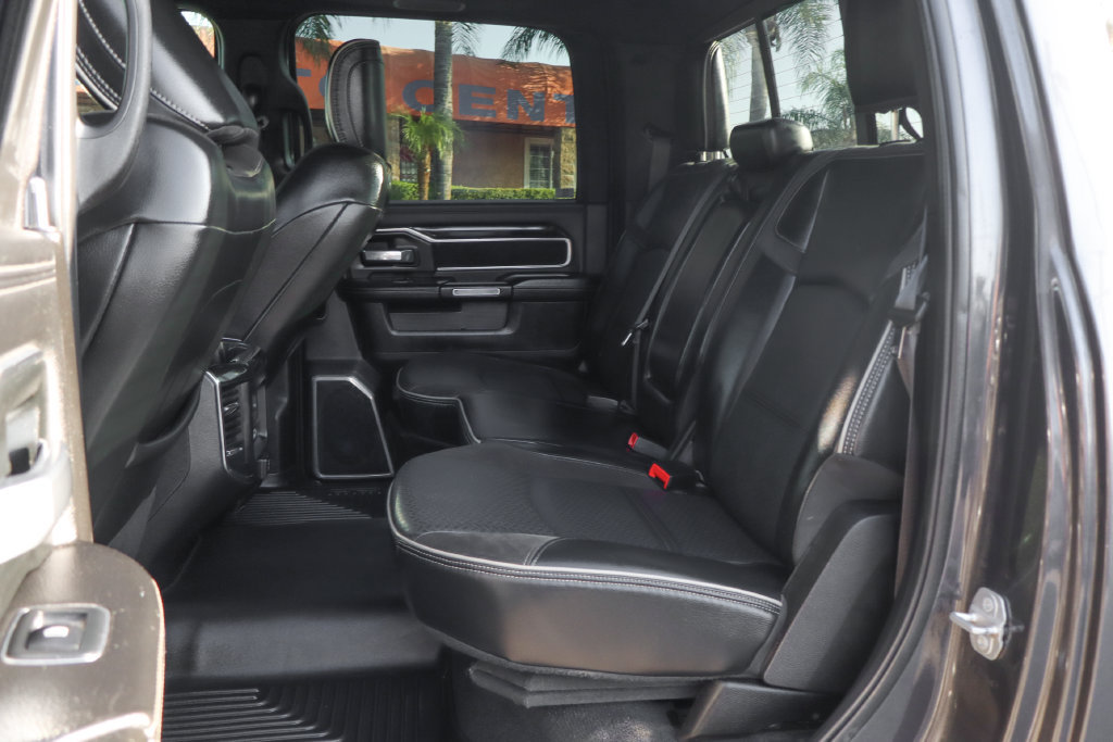 Used 2019 RAM 3500 Laramie AWD/4WD image 29