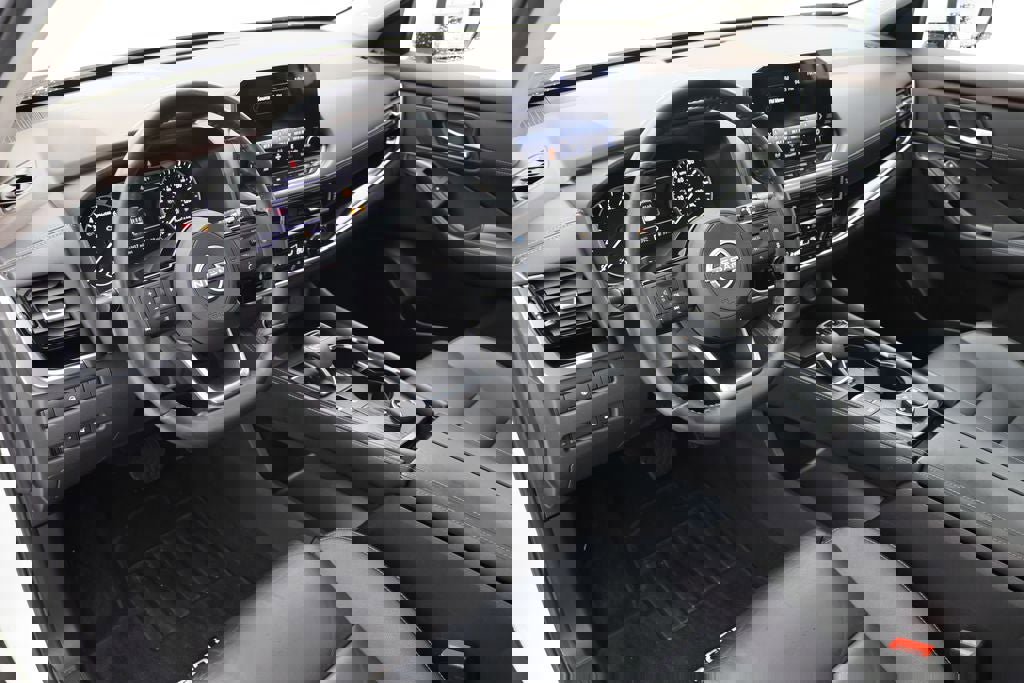 Used 2023 Nissan Rogue SL w/ SL Premium Package image 14