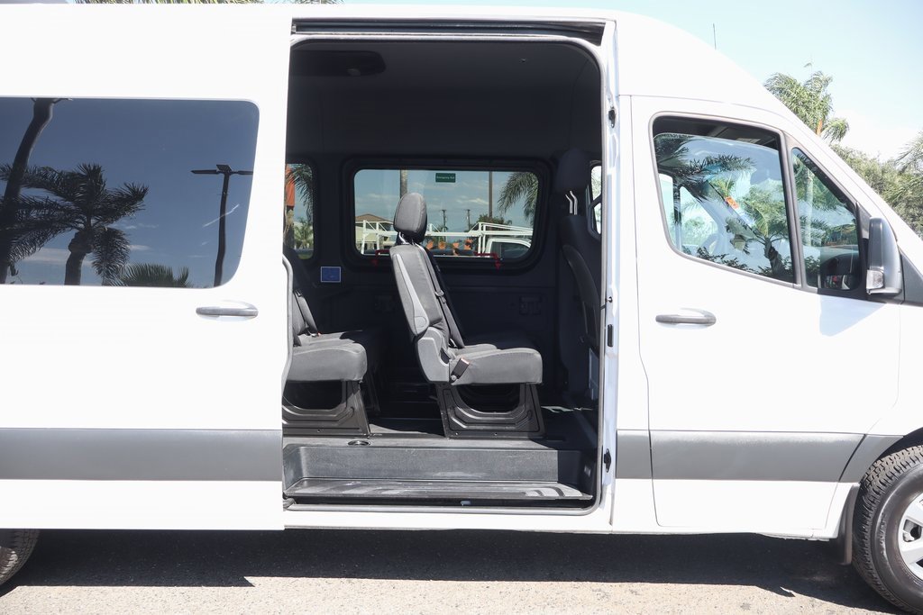 Used 2019 Mercedes-Benz Sprinter 2500 image 11