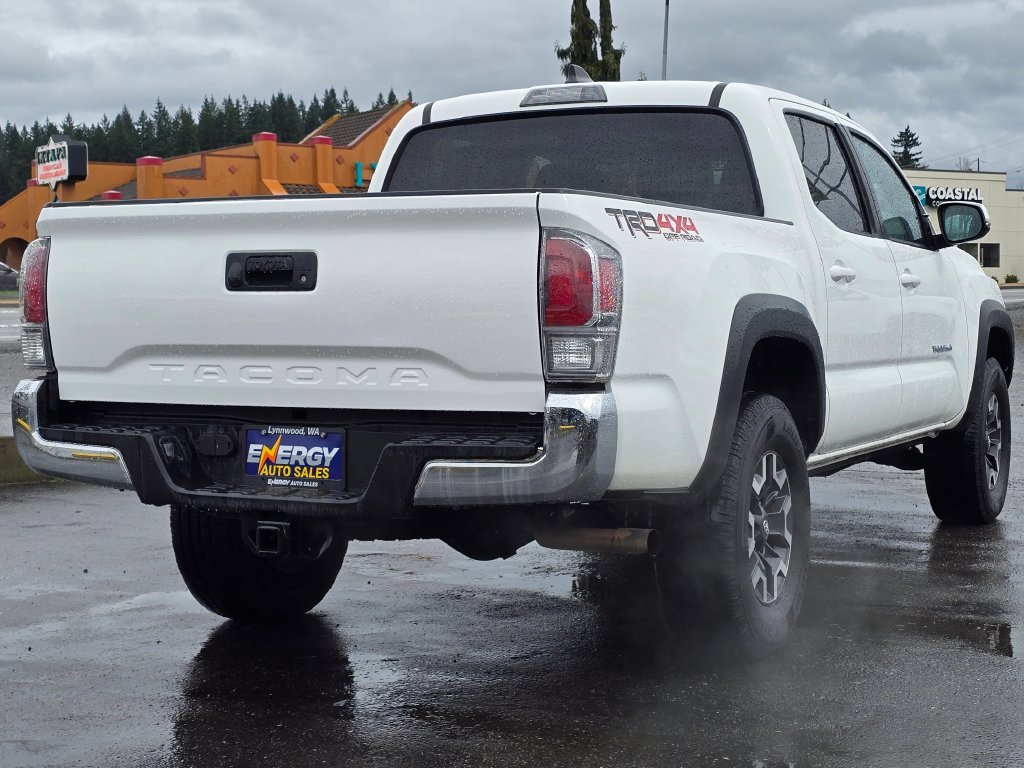 Used 2022 Toyota Tacoma TRD Off-Road AWD/4WD image 7