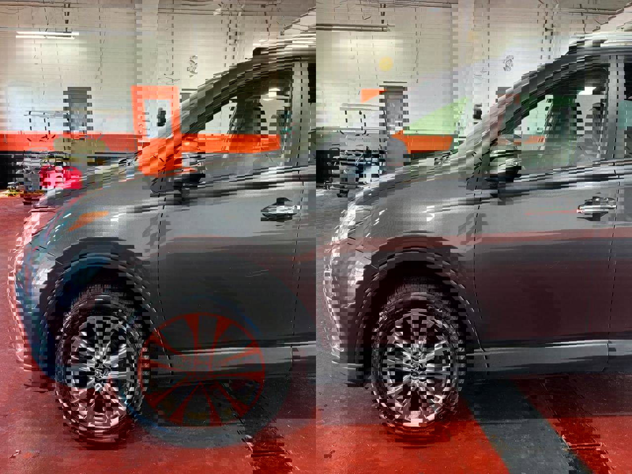 Used 2016 Toyota RAV4 Limited image 11