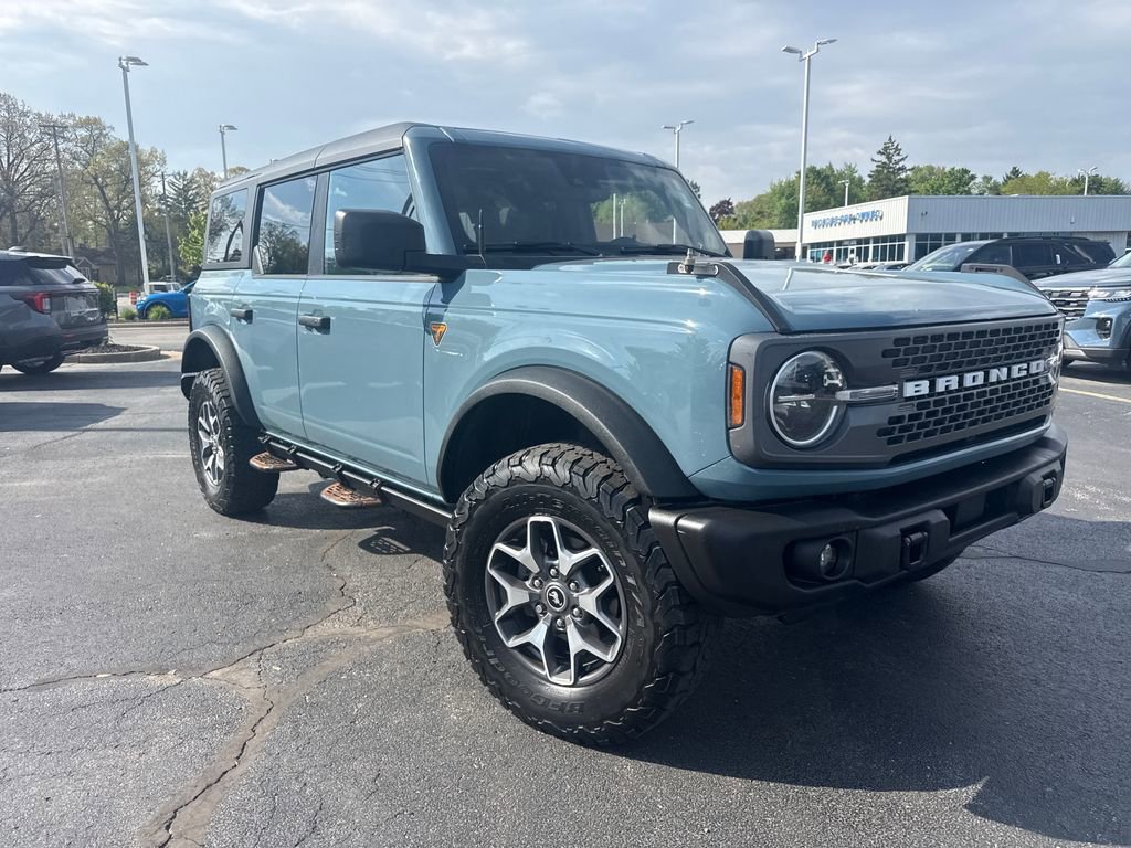 Used 2023 Ford Bronco Badlands AWD/4WD image 4