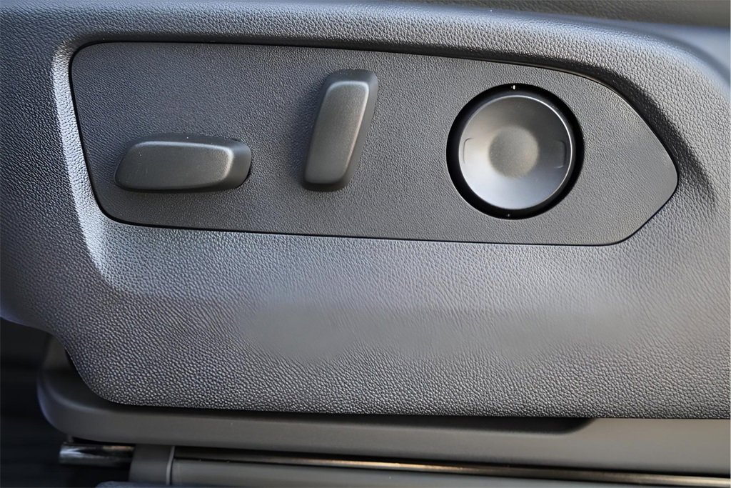 New 2026 GMC Sierra 1500 Elevation w/ Elevation Premium Package image 18