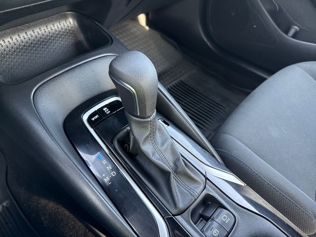 Used 2021 Toyota Corolla SE w/ SE Premium Package image 26
